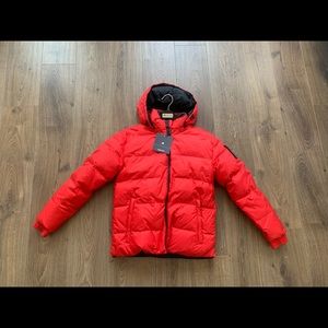 MOOSE KNUCKLES SYNDICATE PUFFER RED W/BLACK